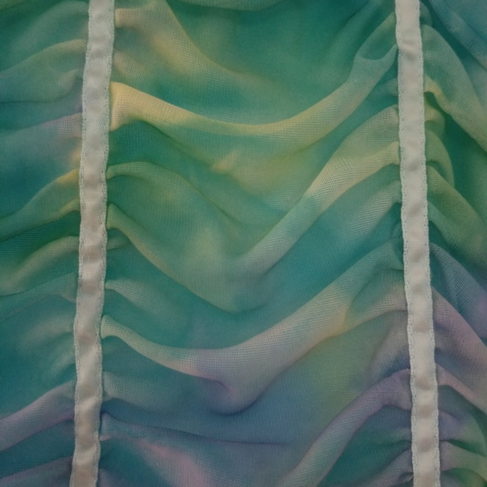 Dress - Picture 6 of 6